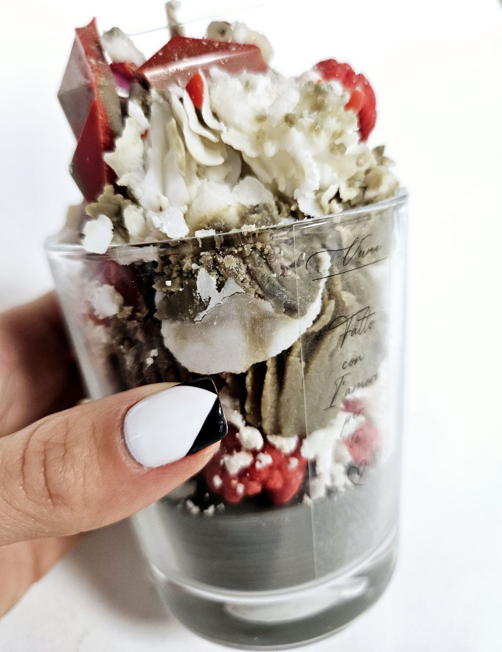 Svece – Dubaijas šokolāde ar Avenēm