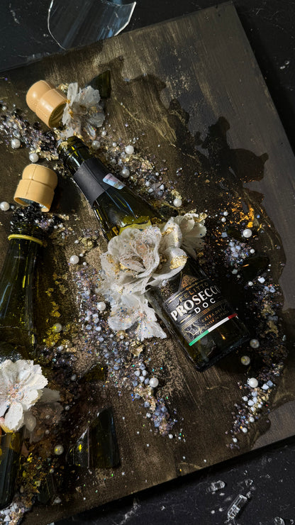 MASTERCLASS – 3D PAINTING WITH EPOXY RESIN AND BROKEN GLASS
