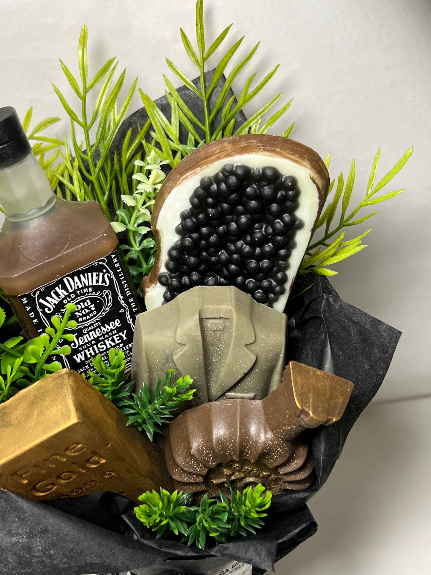 ziepju pušķis “Vīriešu” ar Jack Daniel's un sviestmaizi ar ikriem